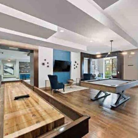 Fancy Apt Downtown. Pool. Gym. Lounge. Pet Ok Houston Eksteriør billede