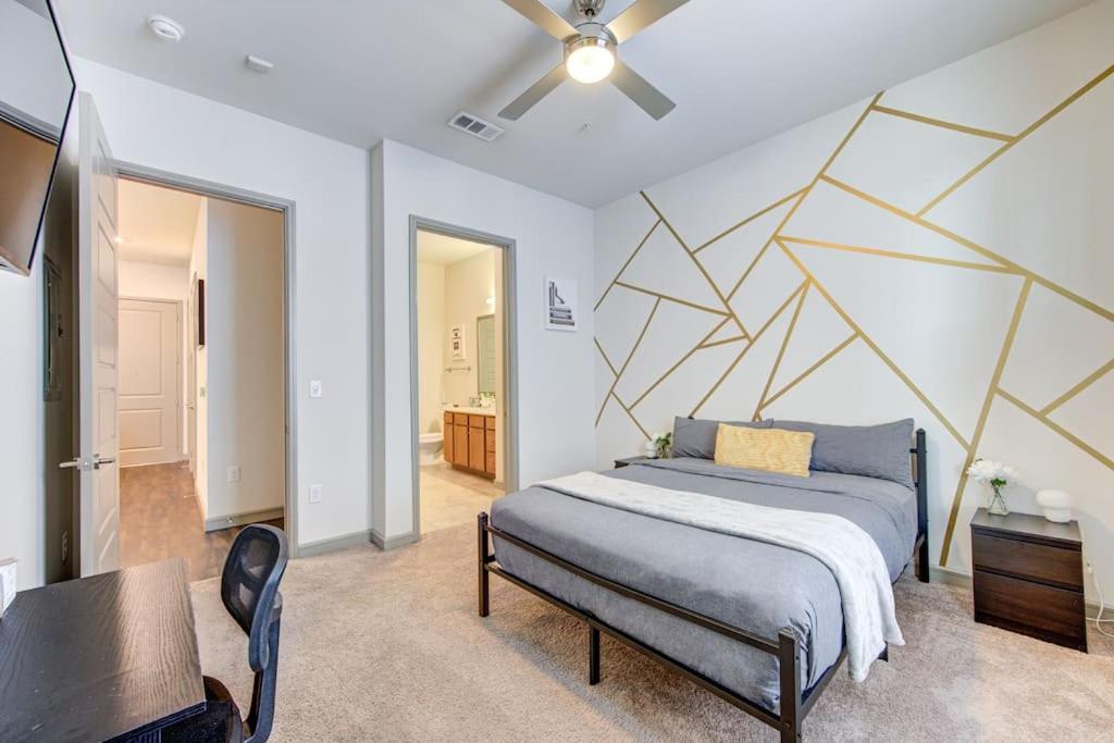 Fancy Apt Downtown. Pool. Gym. Lounge. Pet Ok Houston Eksteriør billede