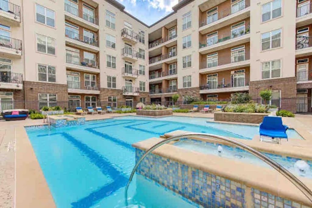 Fancy Apt Downtown. Pool. Gym. Lounge. Pet Ok Houston Eksteriør billede